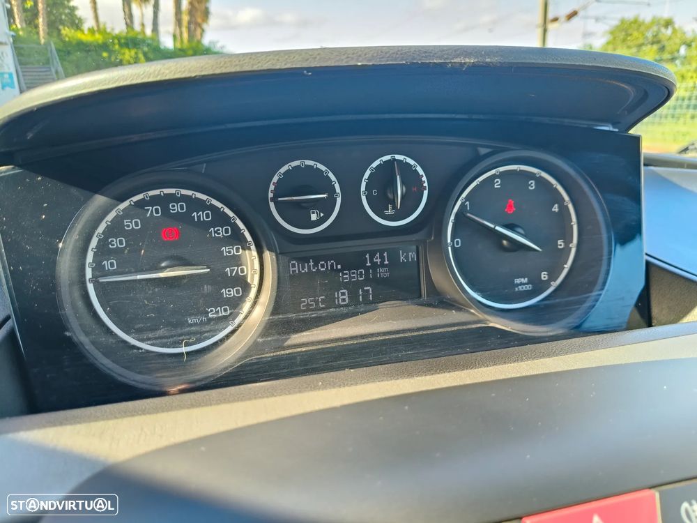Lancia Ypsilon 1.3 M-jet S&S Silver - 6