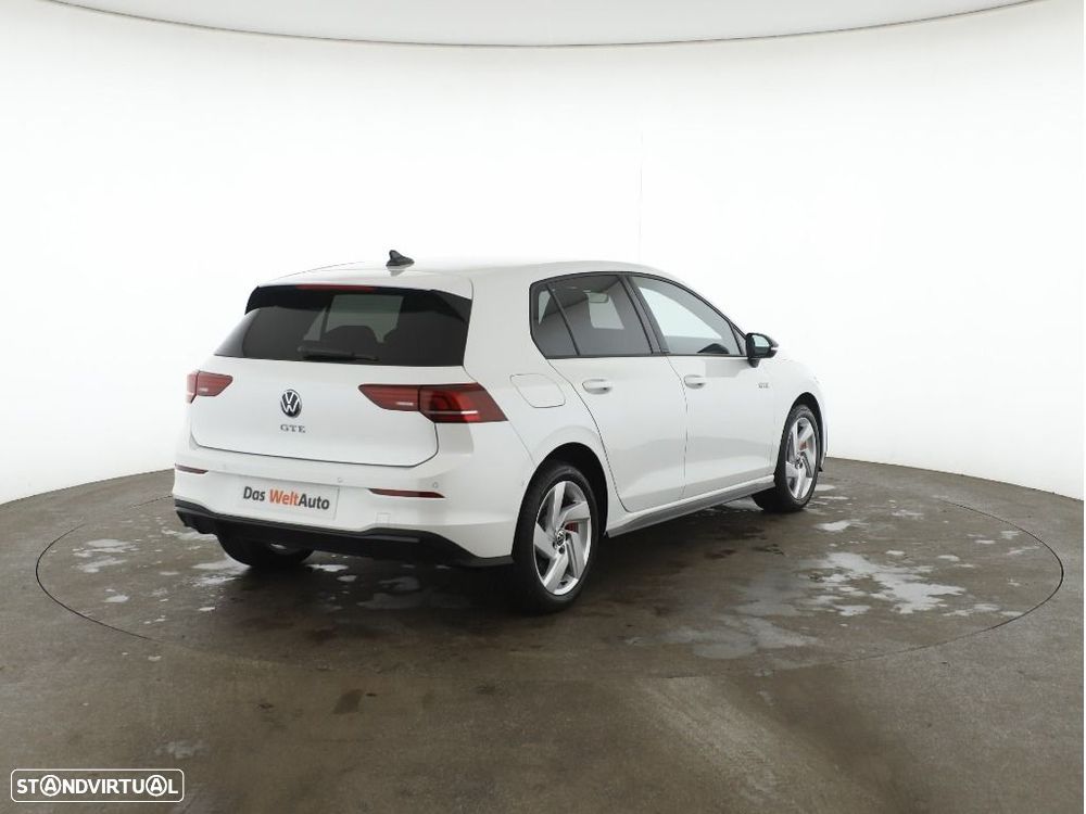 VW Golf - 8