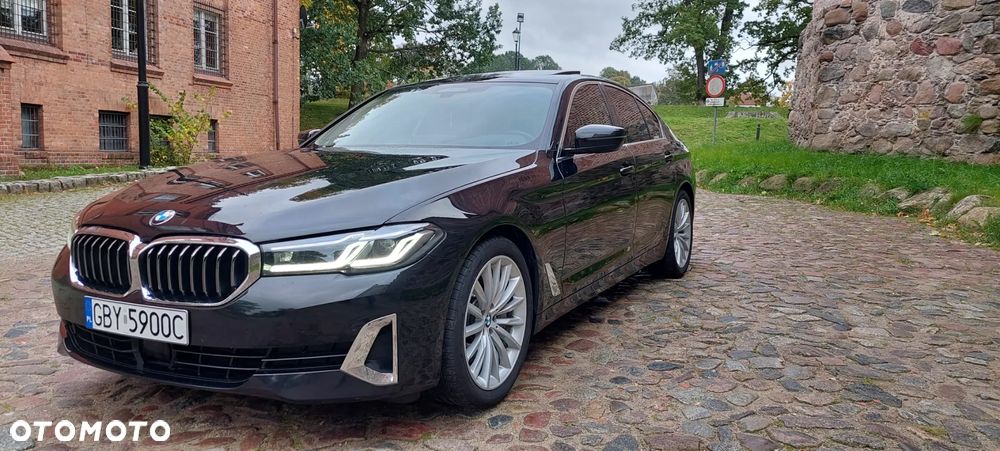 BMW Seria 5 530d Luxury Line - 14