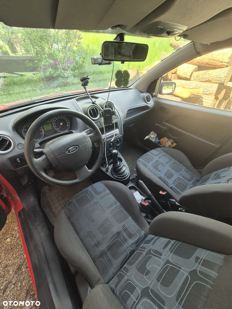 Ford Fiesta 1.25 - 9