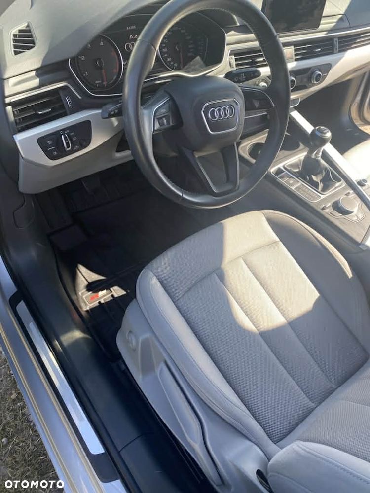 Audi A4 Avant 2.0 TDI - 7