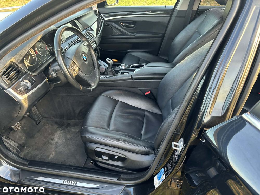 BMW Seria 5 520d - 10