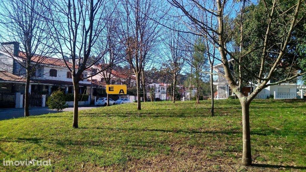 Terreno Pedroso Gaia - Grande imagem: 4/10