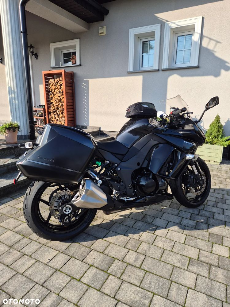 Kawasaki Ninja 1000 SX - 4