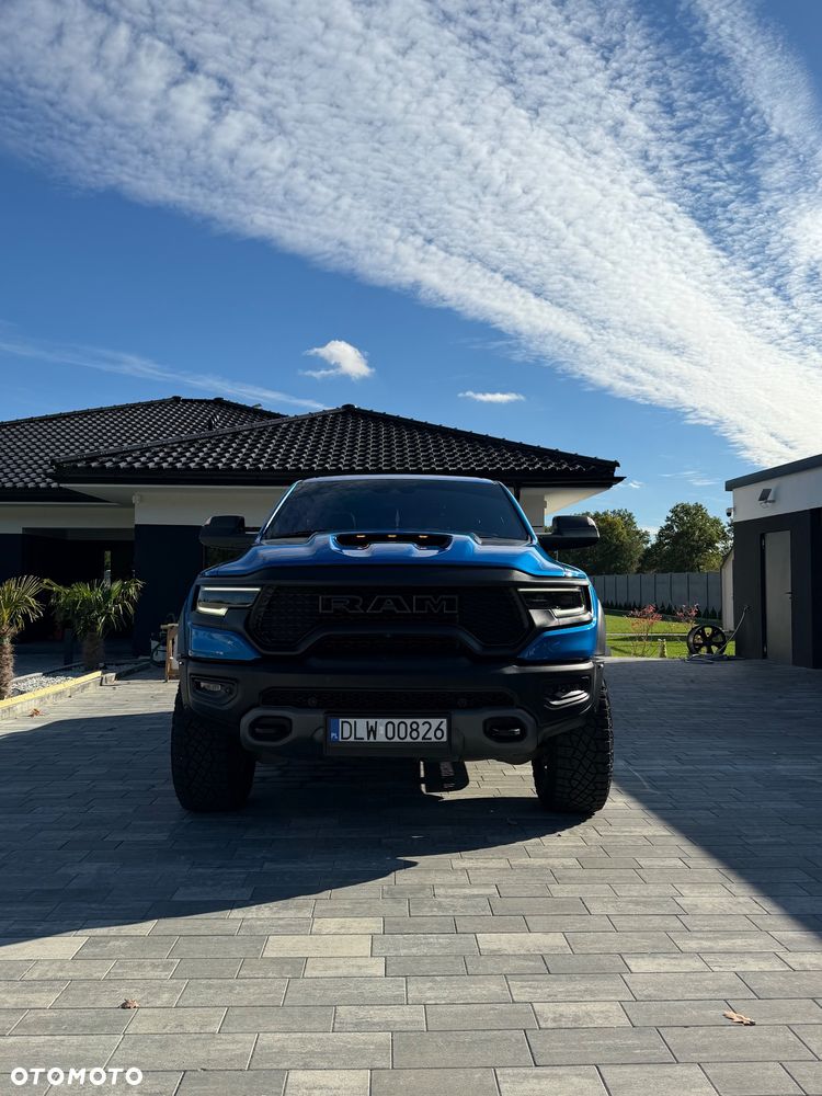 Dodge RAM TRX - 12
