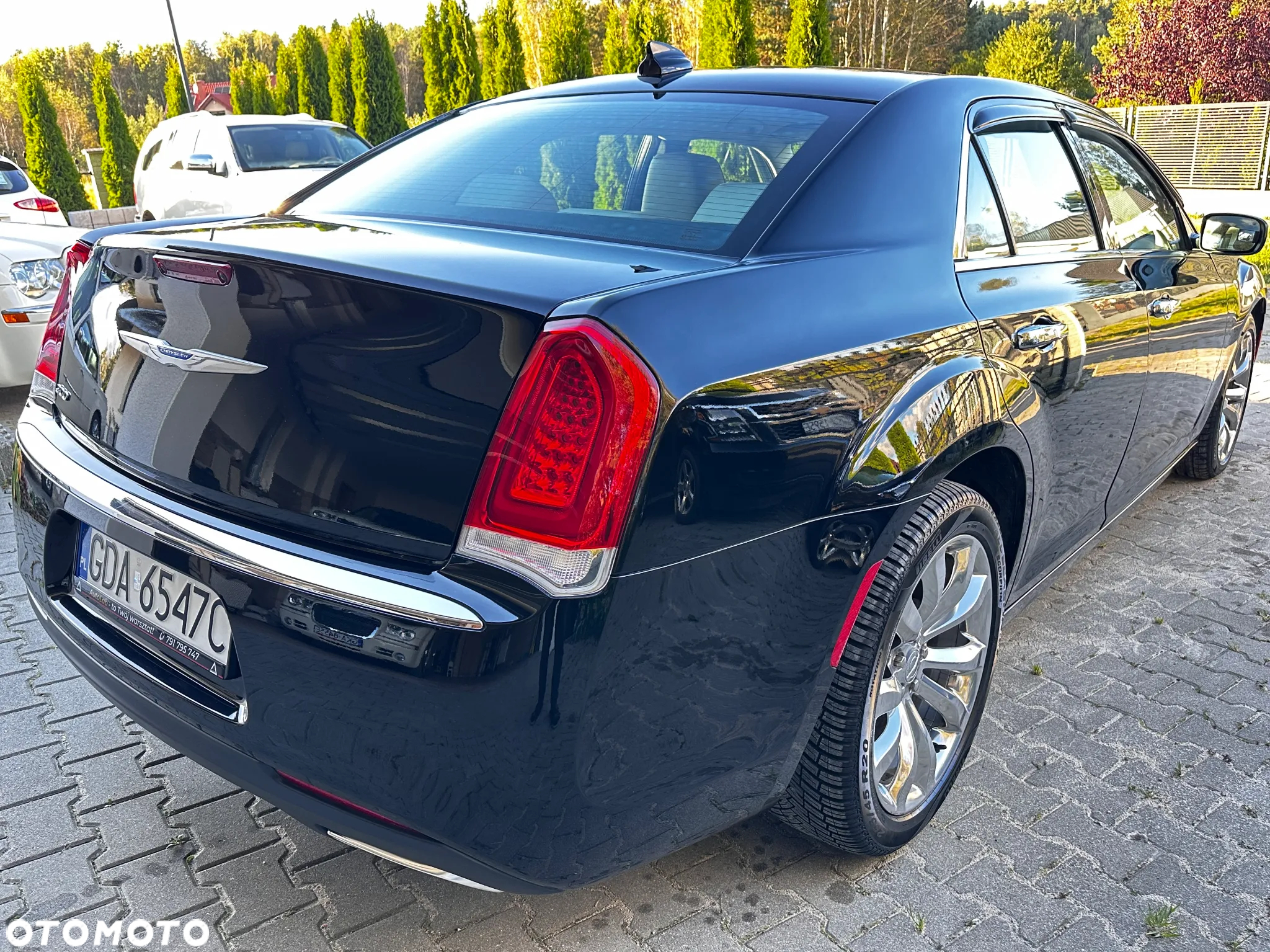 Chrysler 300C - 9