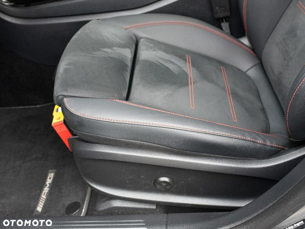 Mercedes-Benz Klasa A 220 4-Matic Progressive 8G-DCT - 11