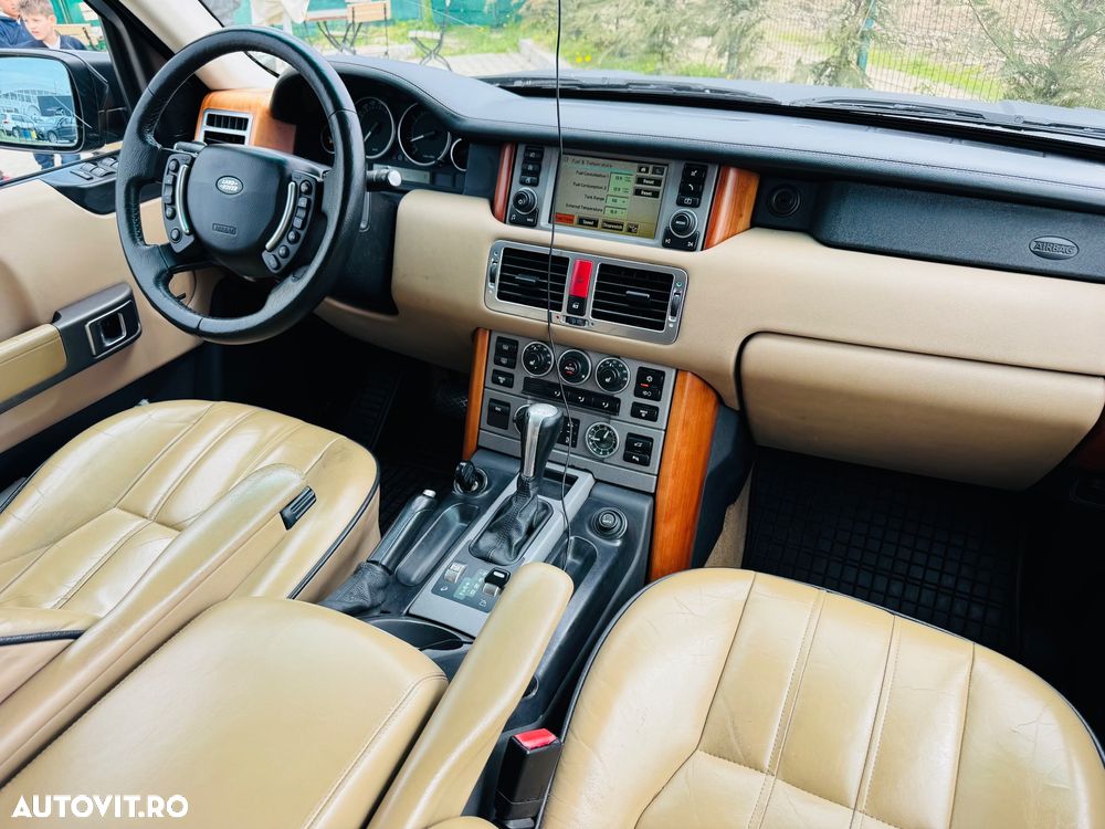 Land Rover Range Rover Vogue - 13