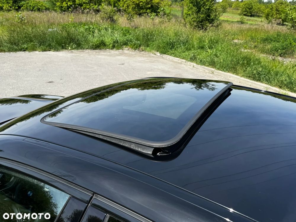 BMW Seria 3 320d Sport Line Shadow - 8