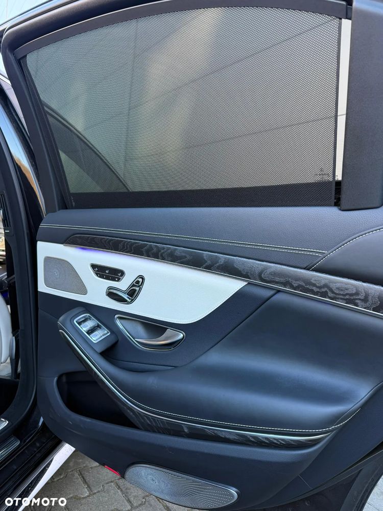 Mercedes-Benz Klasa S 560 4-Matic L 9G-TRONIC - 24
