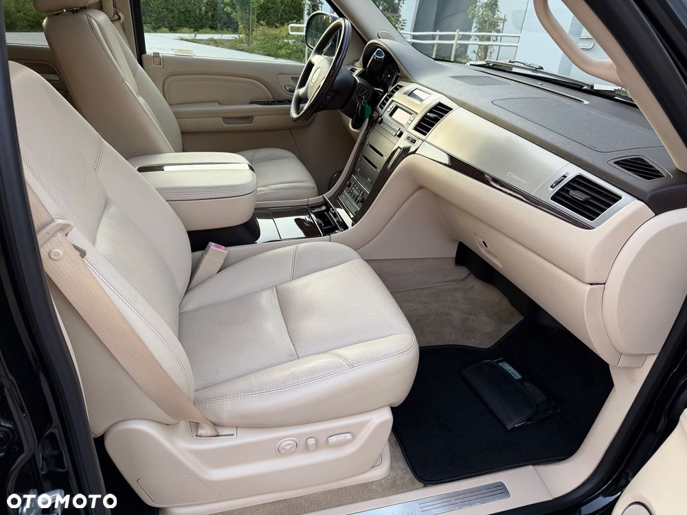 Cadillac Escalade 6.2 V8 Platinum - 28