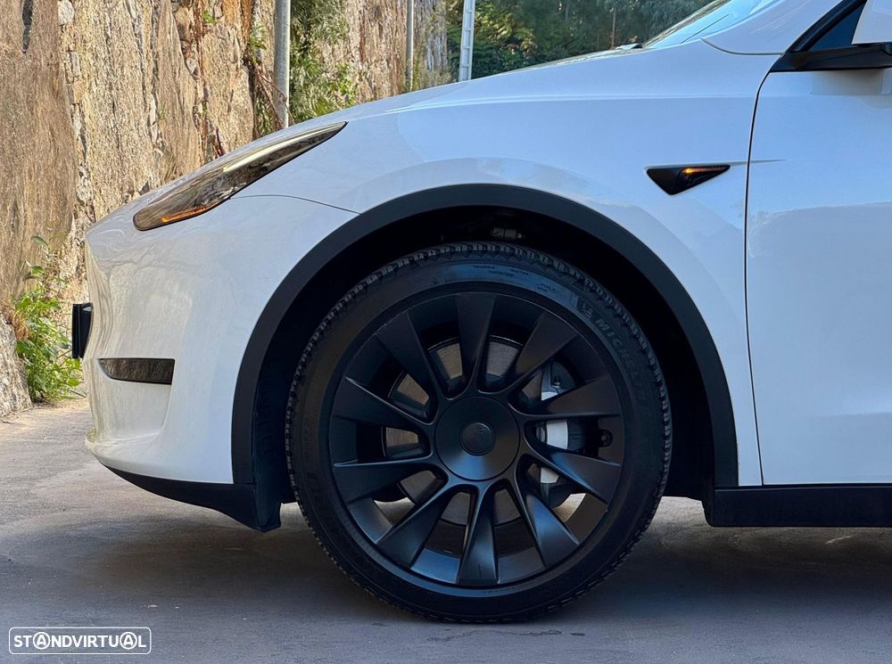 Tesla Model Y Tração Traseira - 25
