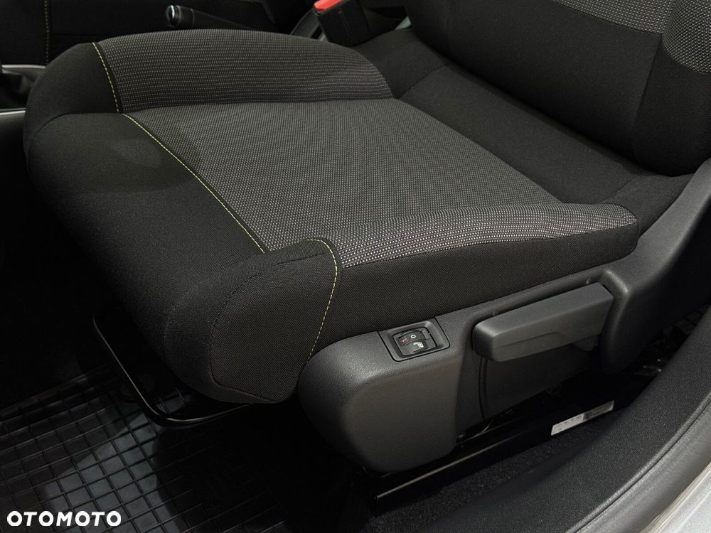 Citroën C3 1.2 PureTech Shine EAT6 - 11