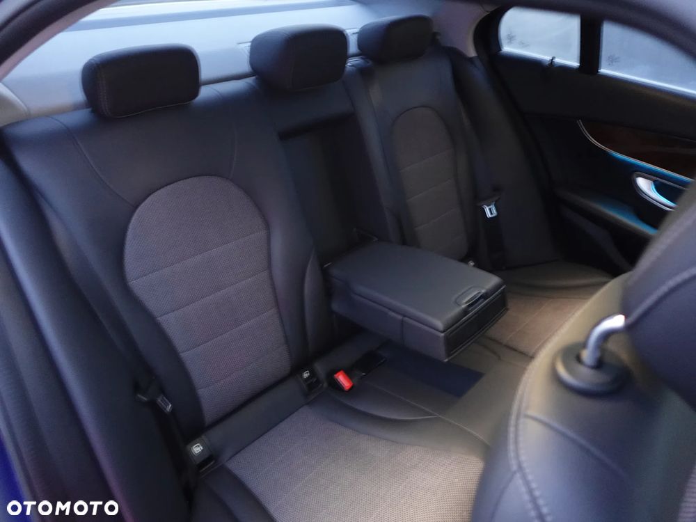 Mercedes-Benz Klasa C 200 9G-TRONIC Avantgarde - 7