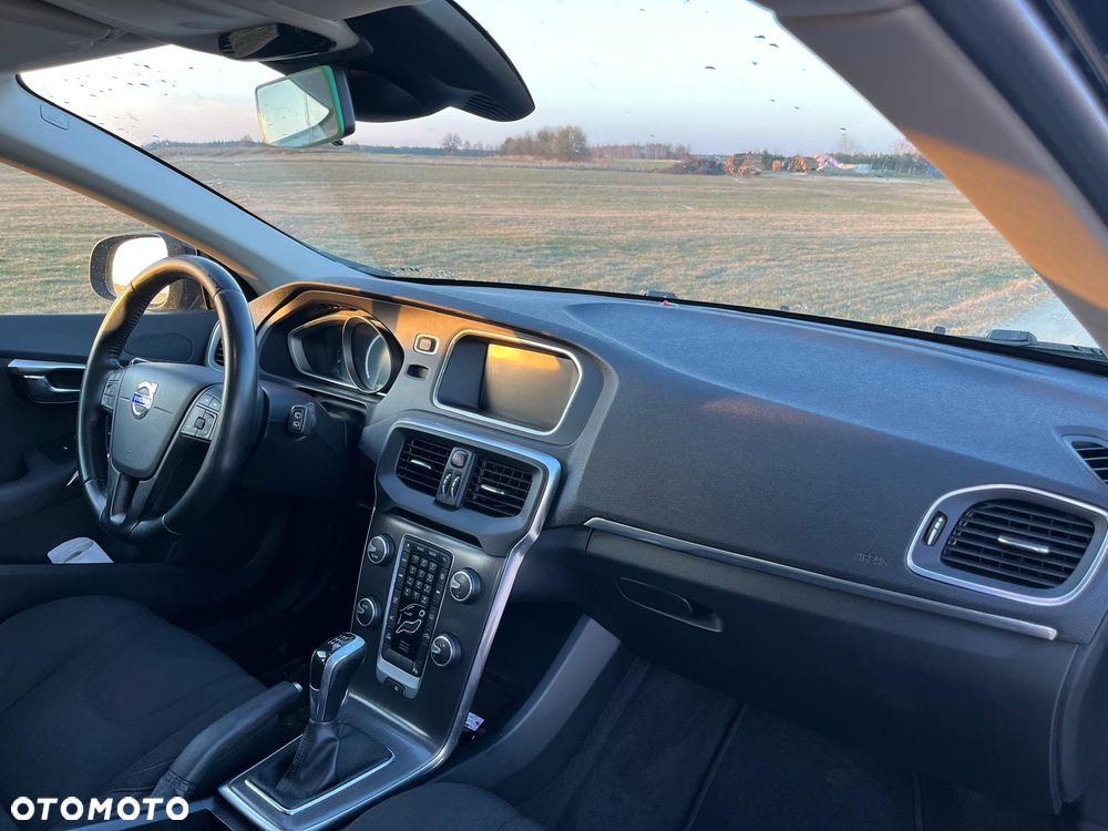 Volvo V40 - 4