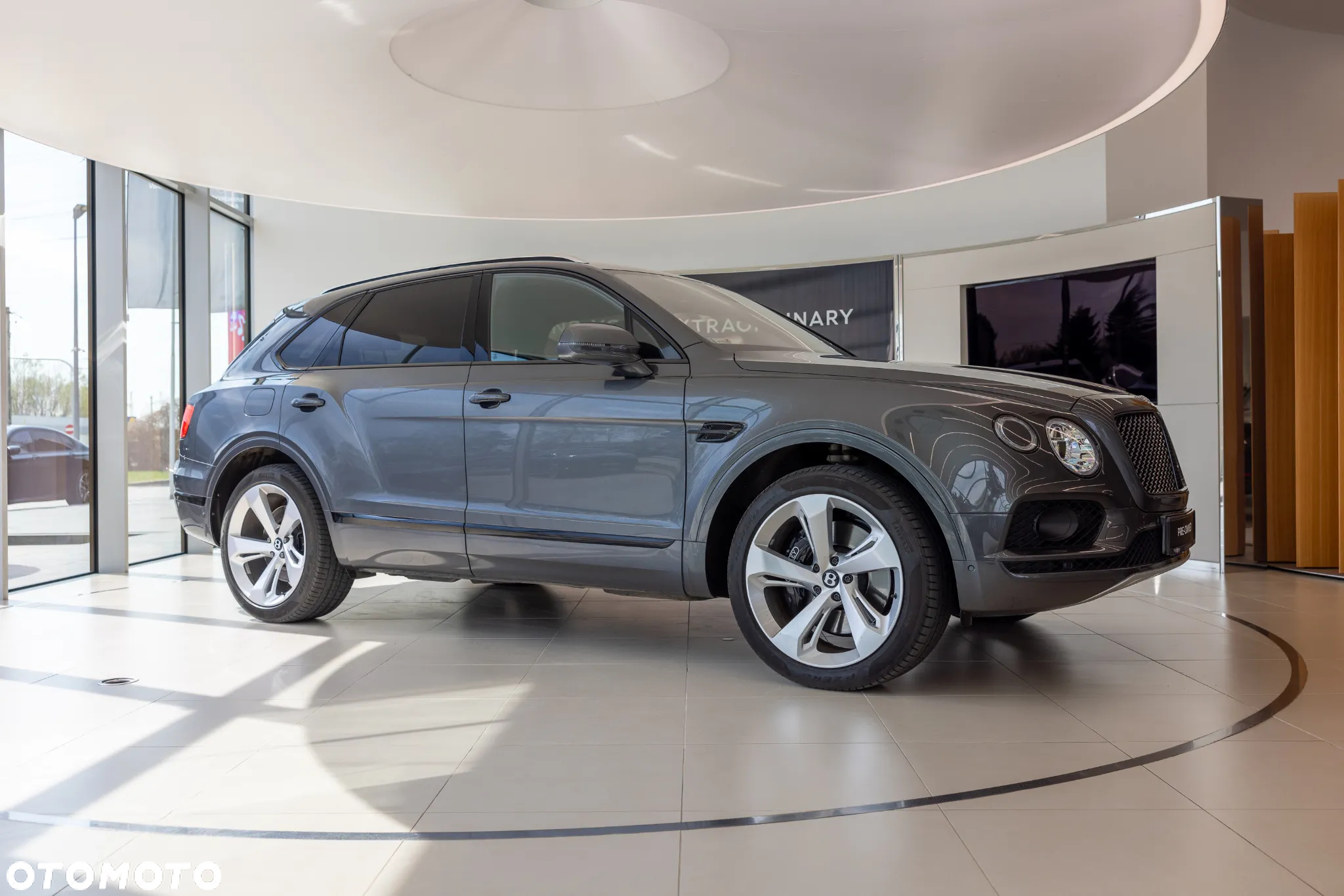 Bentley Bentayga W12 - 9