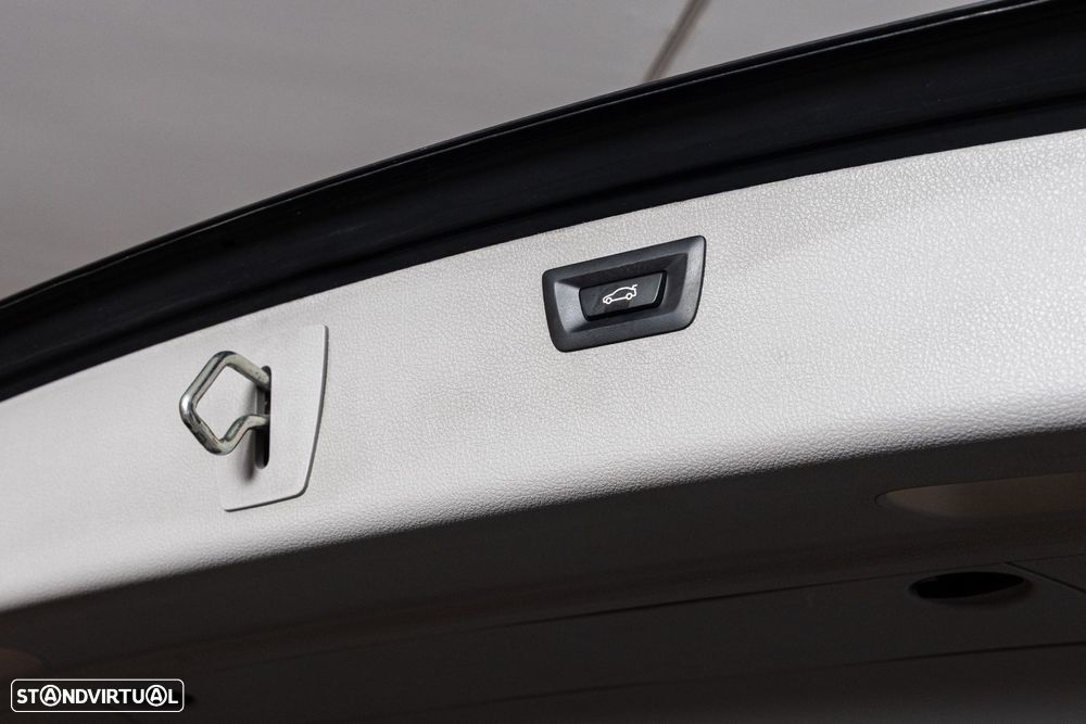 BMW 318 d Line Sport Auto - 20