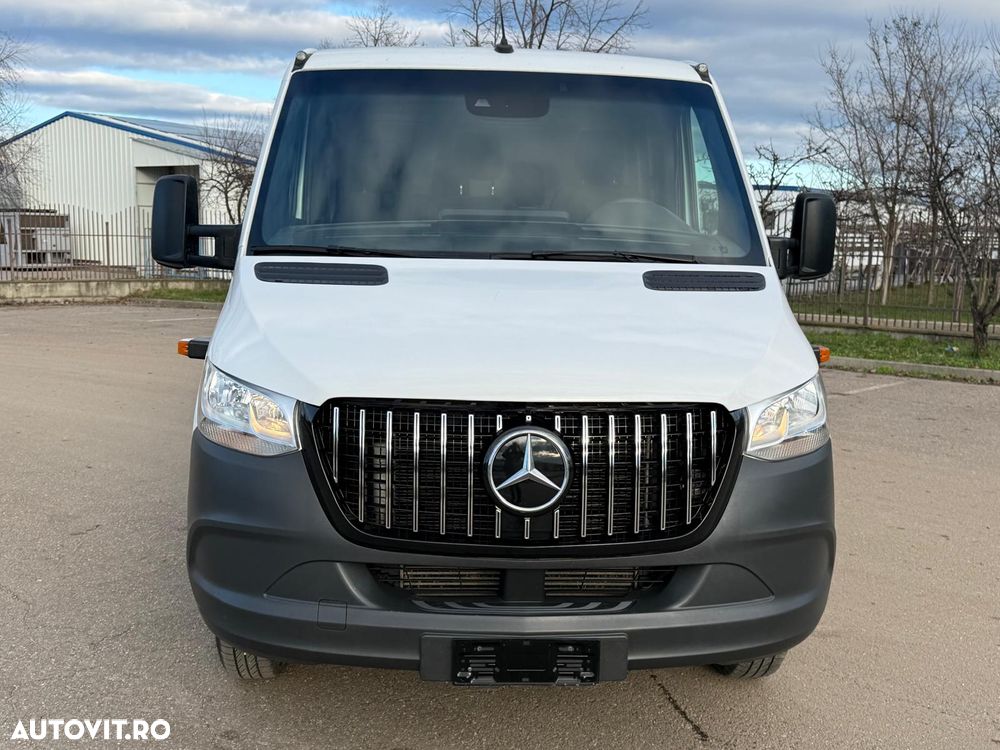 Mercedes-Benz Sprinter - 9