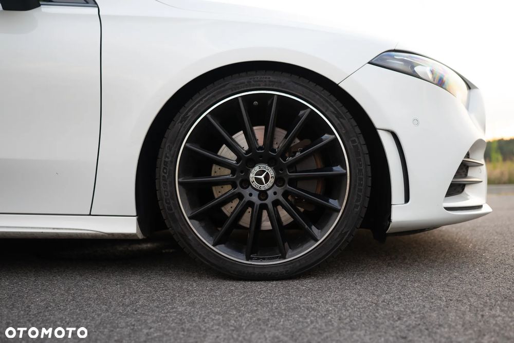 Mercedes-Benz Klasa A 220 d AMG Line 8G-DCT - 8