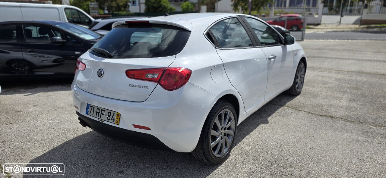 Alfa Romeo Giulietta 1.6 JTDm Sport J18 - 20