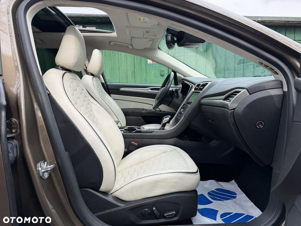 Ford Mondeo SW Vignale 2.0 TDCi 4WD PowerShift - 6