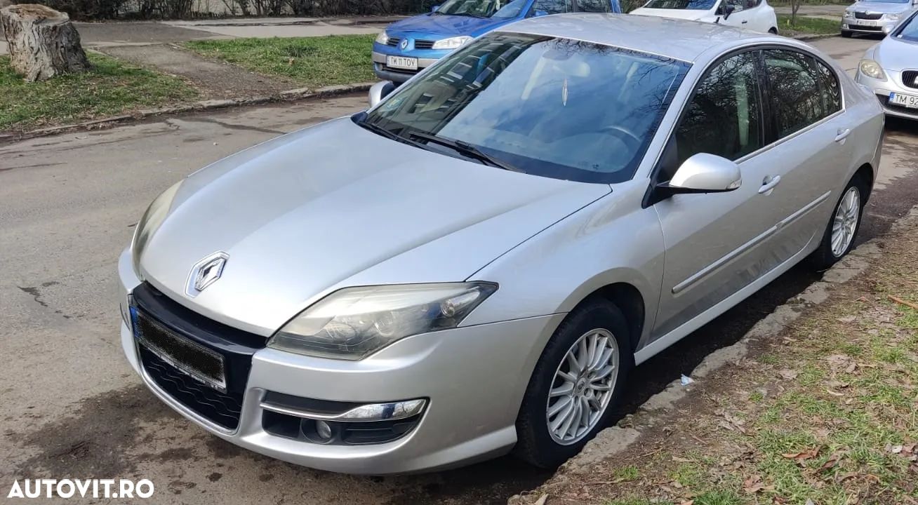Renault Laguna - 1