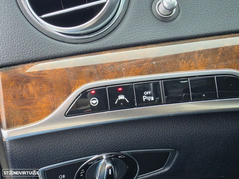 Mercedes-Benz S 350 d Longo - 23