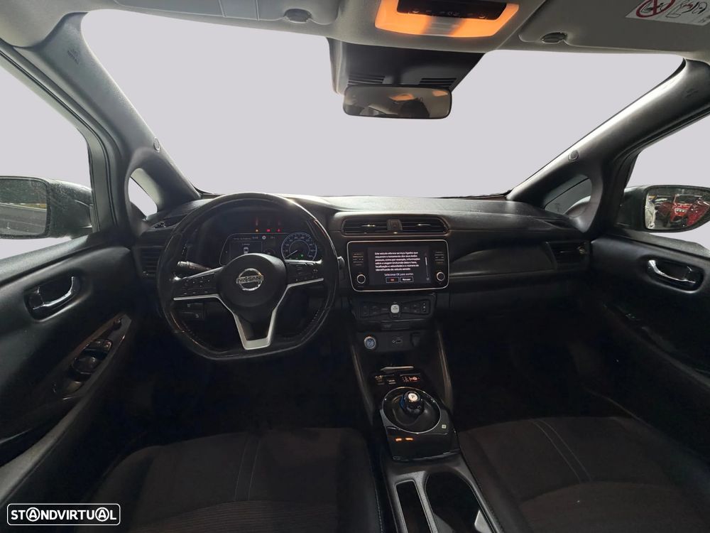 Nissan Leaf - 9