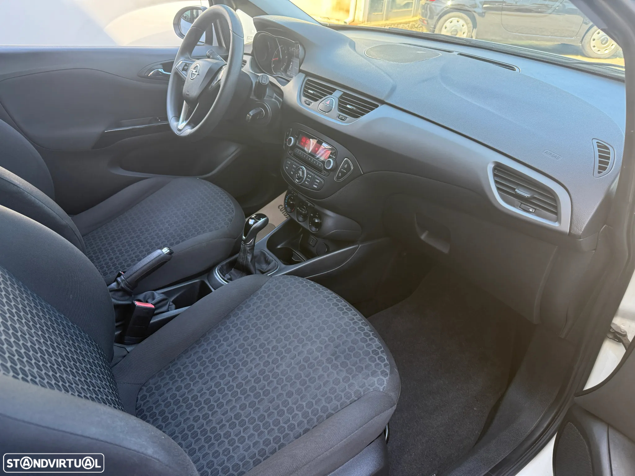 Opel Corsa 1.4 Innovation Easytronic - 27