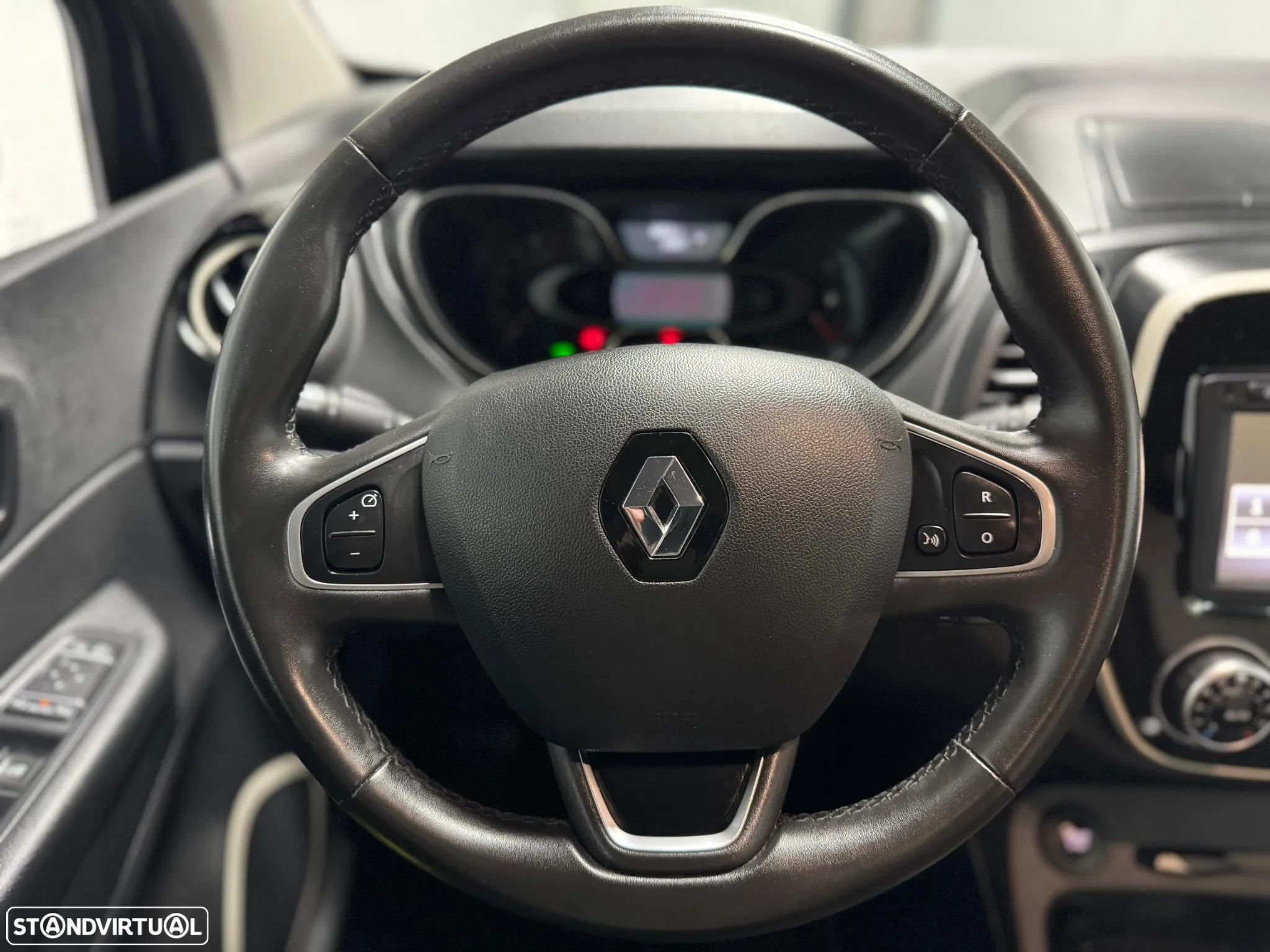 Renault Captur (ENERGY) TCe 90 INTENS - 9