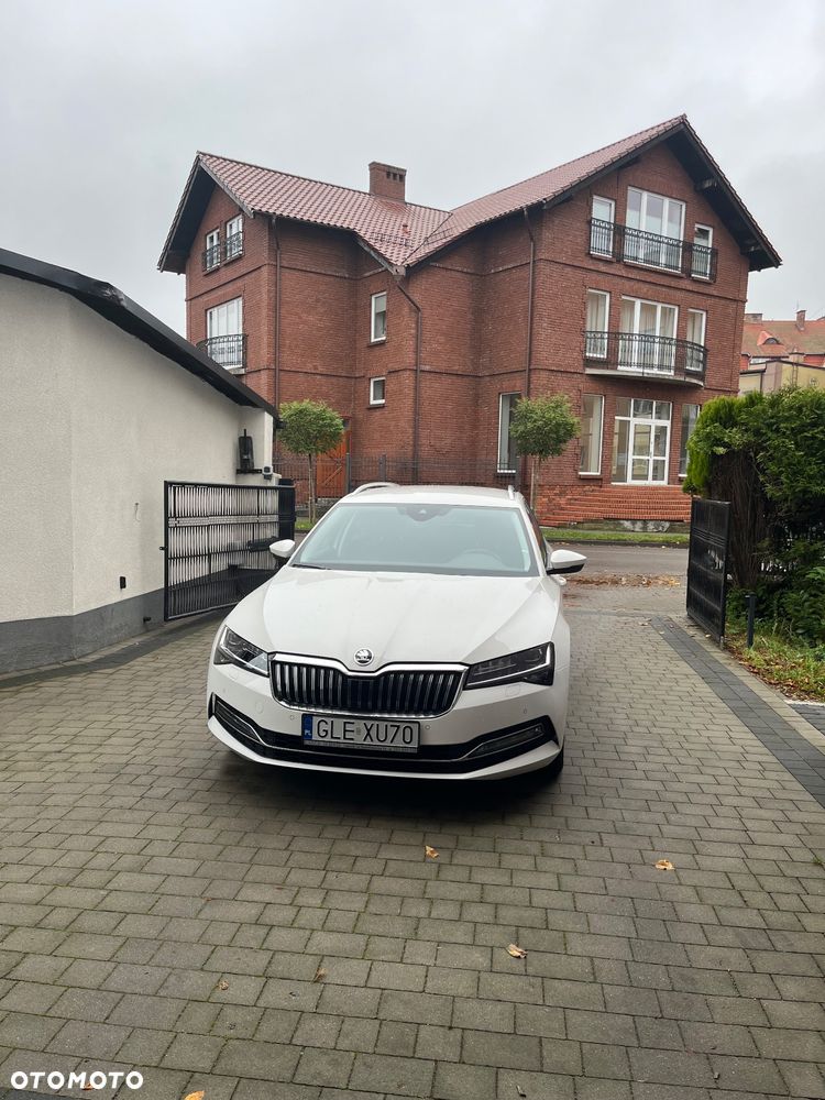 Skoda Superb 2.0 TDI DSG Style - 5