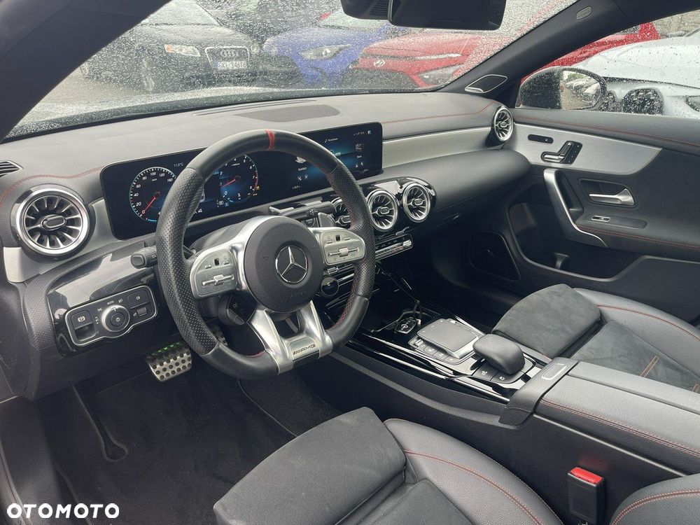 Mercedes-Benz CLA - 7