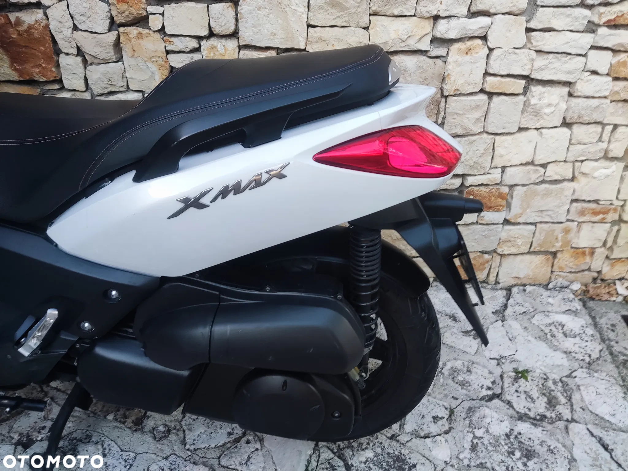 Yamaha X-max - 6