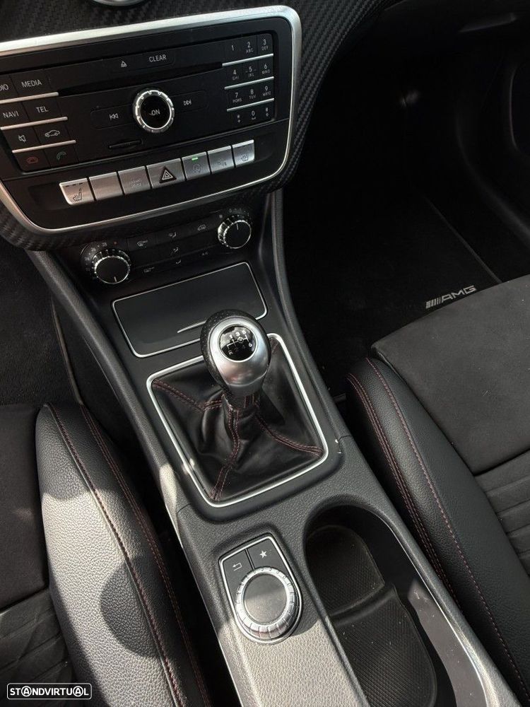 Mercedes-Benz A 180 d AMG Line - 5