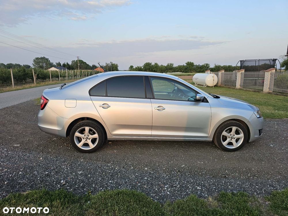 Skoda RAPID 1.0 TSI Ambition - 9