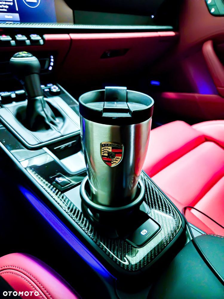 Porsche 911 GT3 Touring PDK - 11