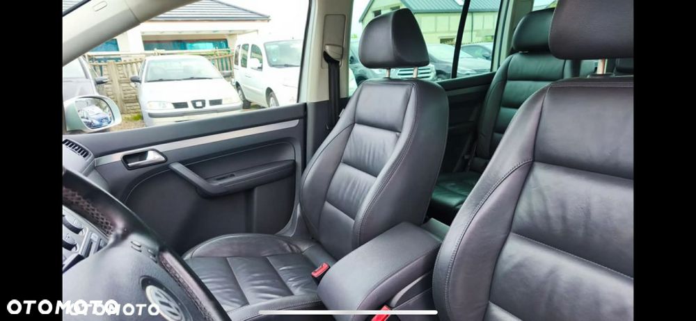 Volkswagen Touran 2.0 TDI DPF DSG Highline - 6