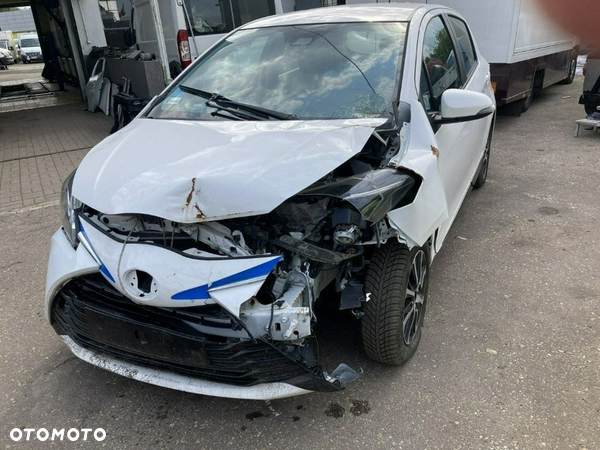 Toyota Yaris Hybrid 100 Dynamic