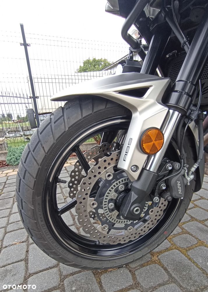 Kawasaki Versys 650 - 21