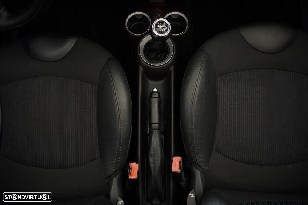 MINI Cabrio Cooper D - 18