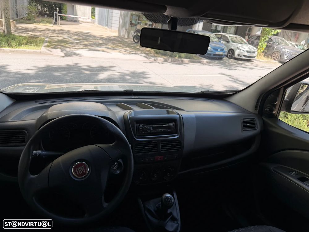 Fiat Doblo 1.3 M-Jet 7L Start&Stop - 34