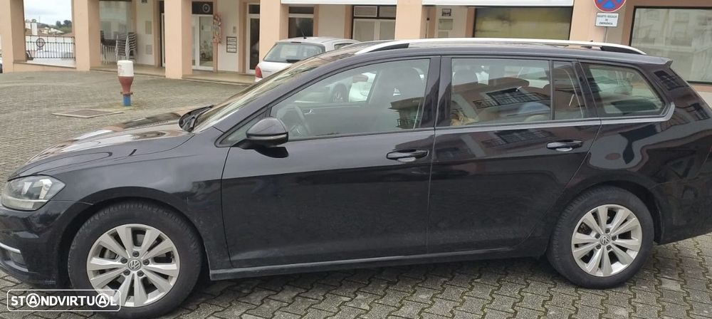 VW Golf Variant 1.6 TDi Confortline DSG - 3