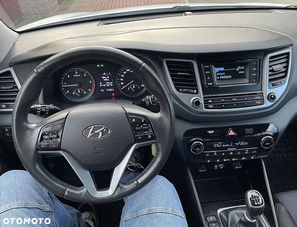 Hyundai Tucson 2.0 CRDI BlueDrive GO 2WD - 14
