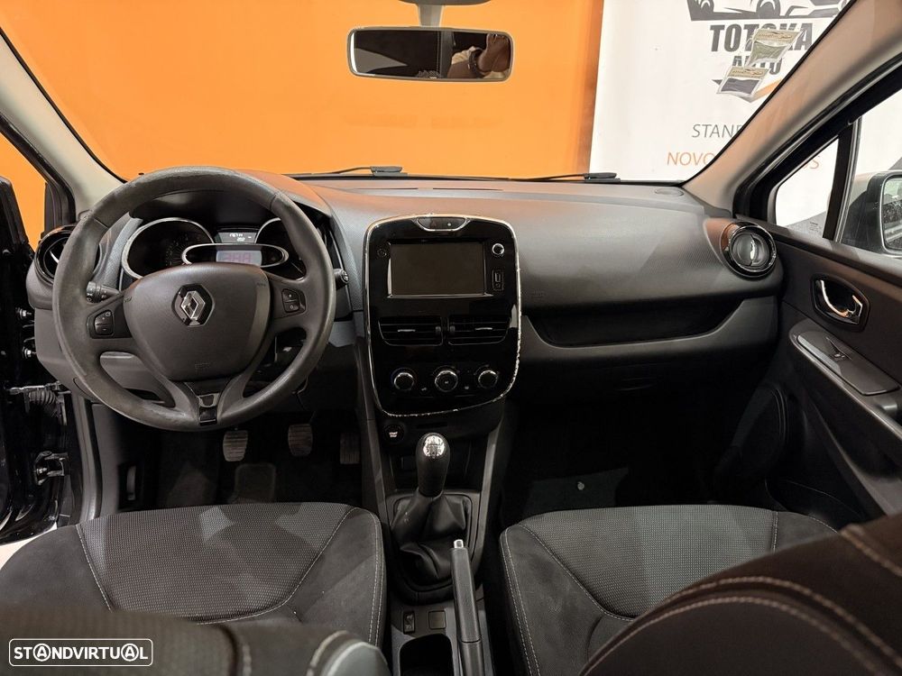 Renault Clio Sport Tourer 1.5 dCi - 9