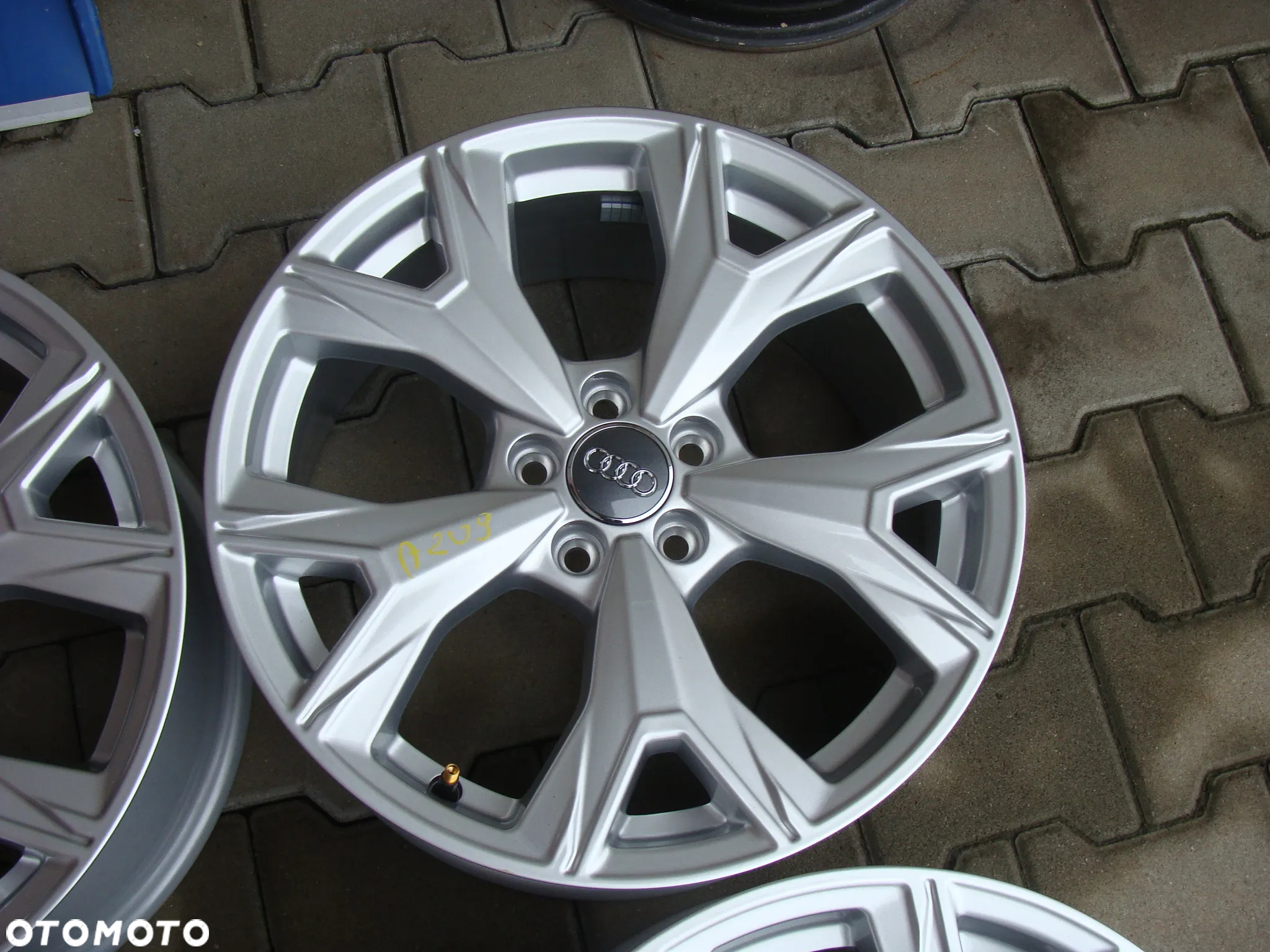 a209 5x100 Audi A1 Q1 A2 A3 8L TT 8N 7jx17 - 4