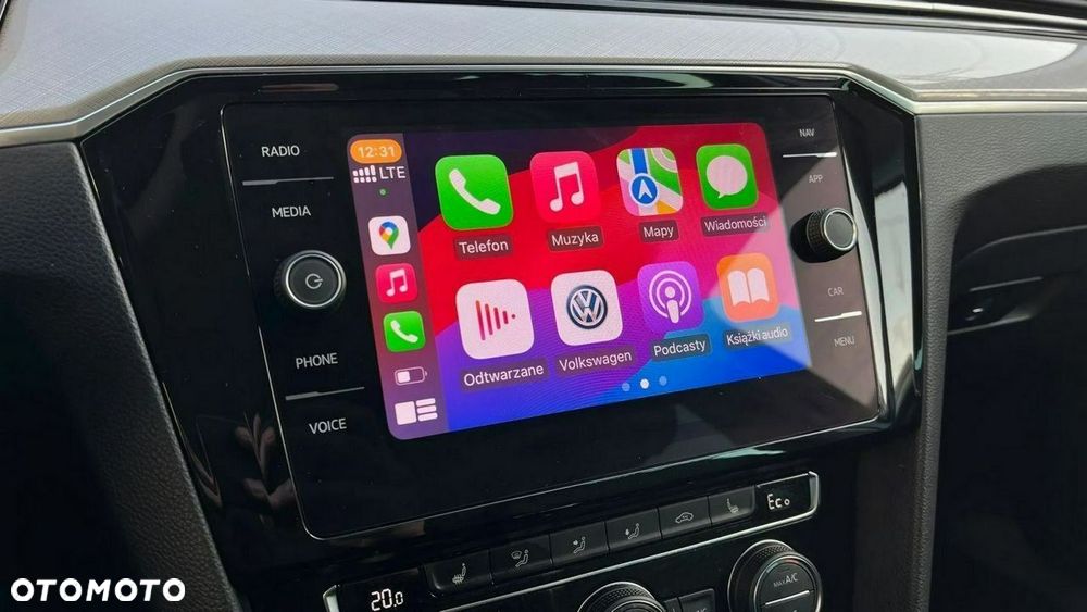 Volkswagen Passat - 38