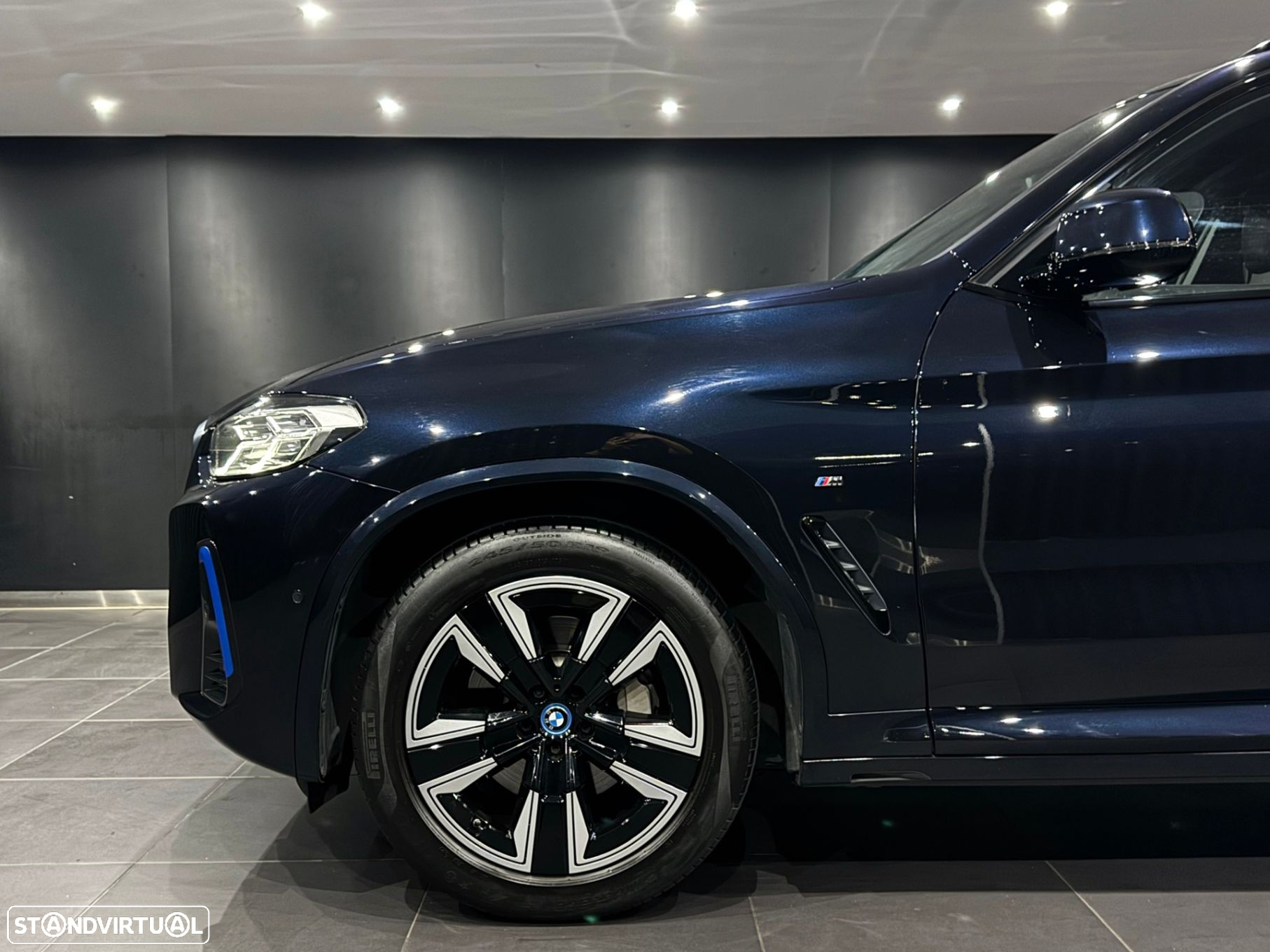 BMW iX3 M Sport Impressive - 3