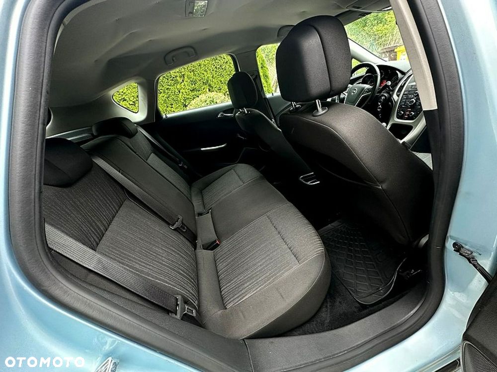 Opel Astra - 9