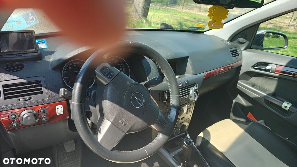 Opel Astra - 10