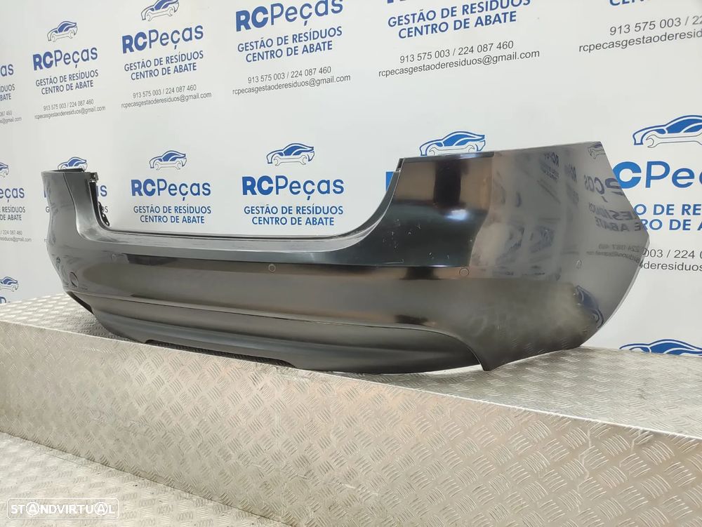 Parachoques Traseiro Original Jaguar XE X760 Sensores estacionamento - 2